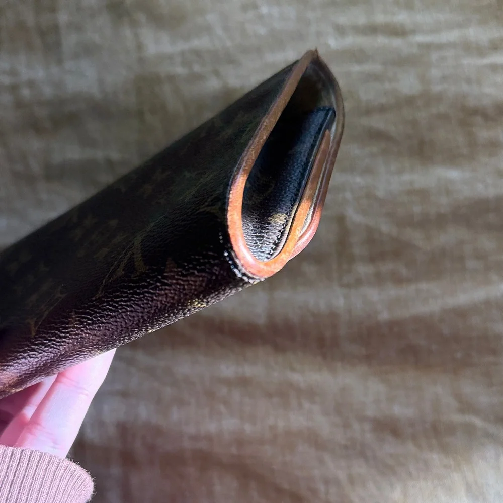 Louis Vuitton monogram crossbody or clutch - Picture 13 of 17